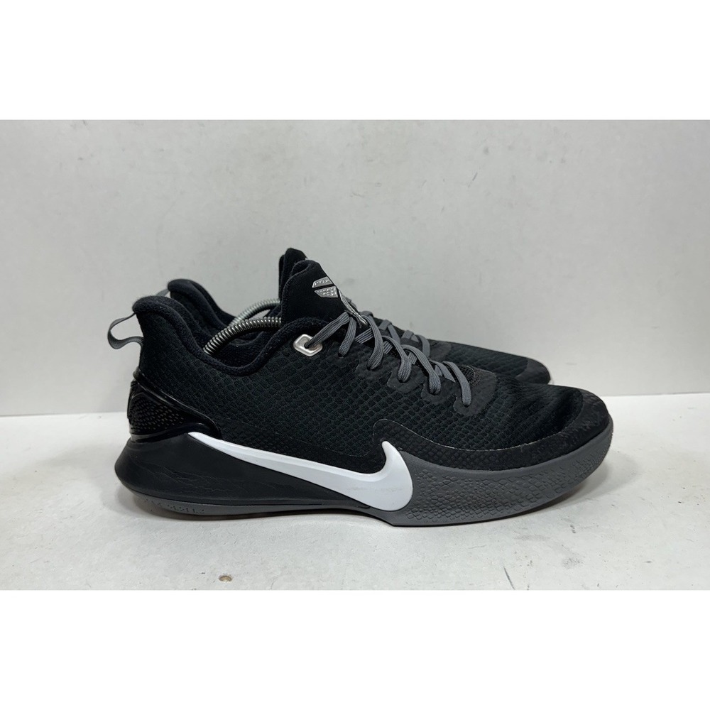 Nike Kobe Mamba Focus TB Men's Size 11 Sneakers Basketball Shoes Black
